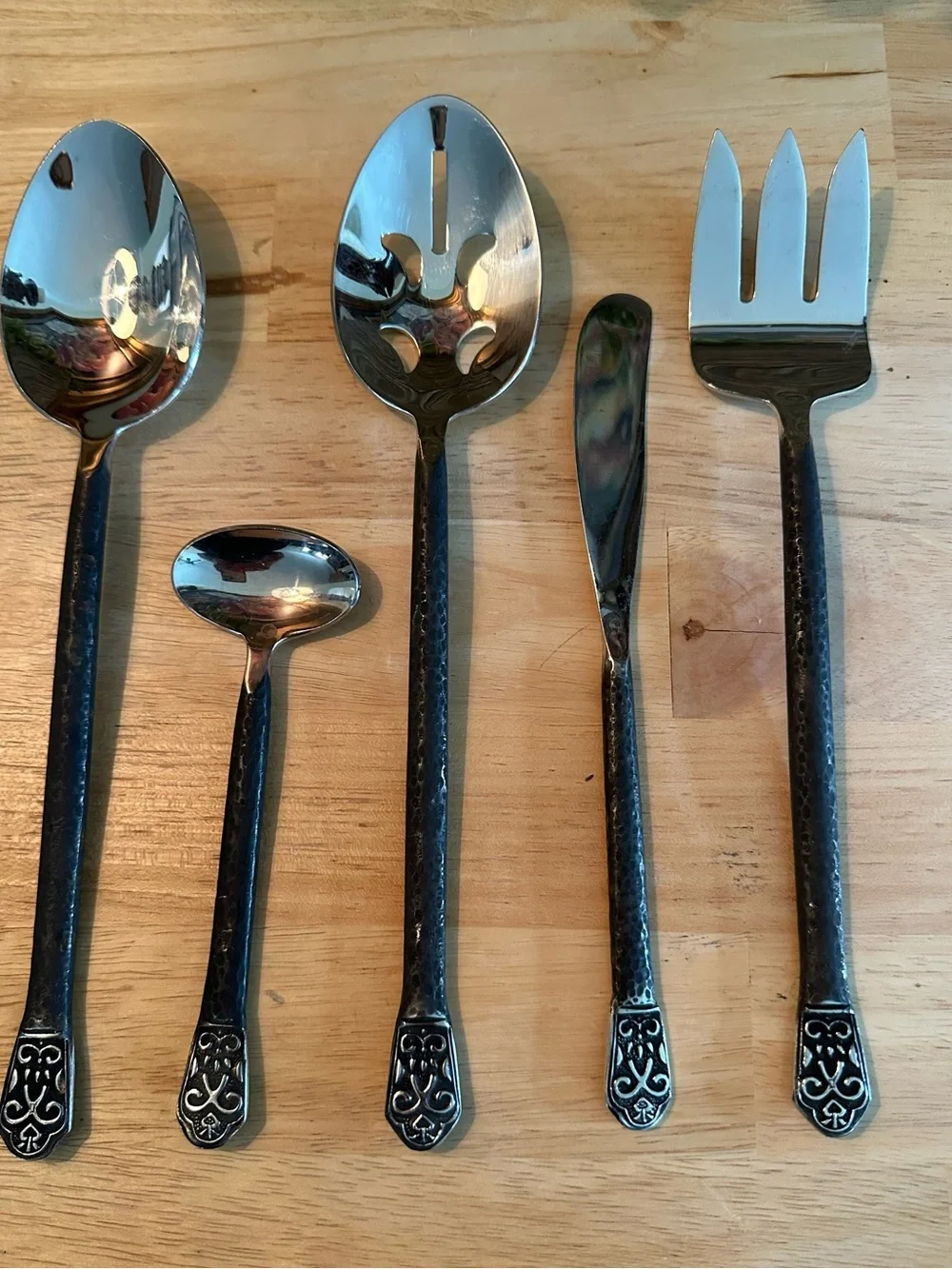 Gourmet Settings Avalon 5 Piece Hostess Set